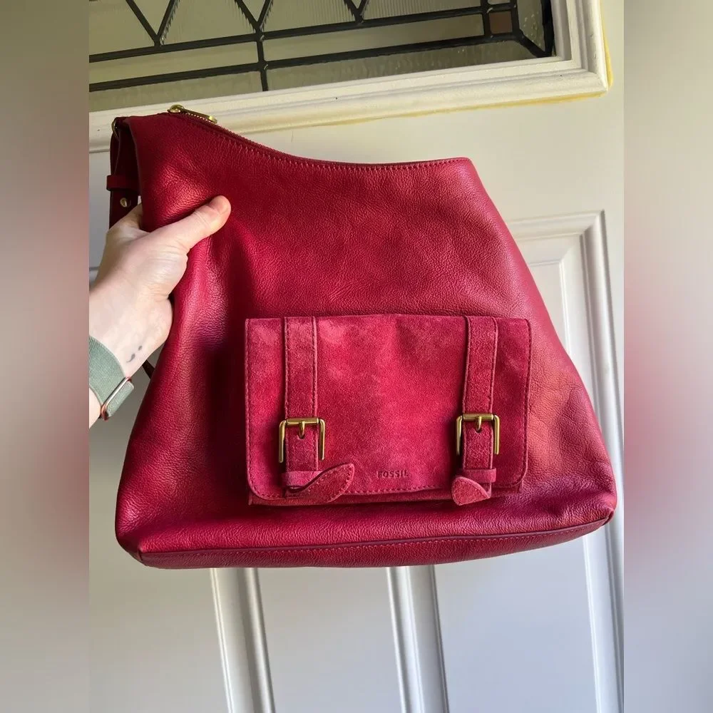 Fossil Women's Cleo Leather Hobo Shoulder Bag in Red Velvet